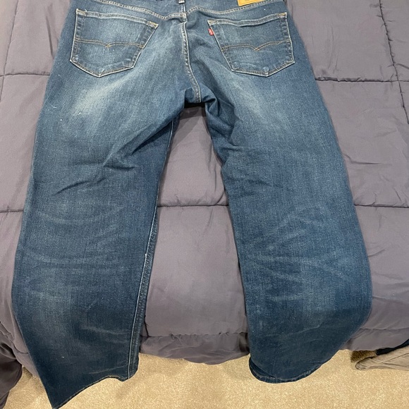 Levi’s 541 Athletic Fit Jeans - Picture 2 of 5